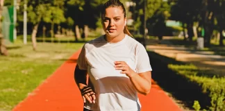 Zbuloni sa peshë do të humbni nëse ecni një orë në ditë