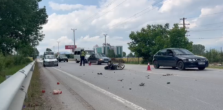 Aksident në aksin Elbasan-Cërrik, lëndohen dy drejtuesit e mjeteve