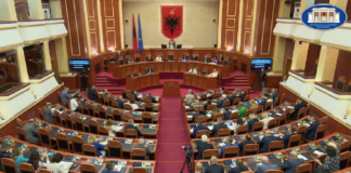 Diploma peng për 5 vite/ Miratohet me 71 vota pro dhe 23 kundër ligji për studentët e mjekësisë