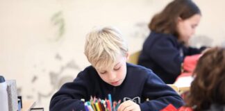 Regjistrimi në klasë të parë dhe të dhjetë, Ministrja Kushi tregon datat për ata që nuk arritën ta bëjnë gjatë fazës së parë