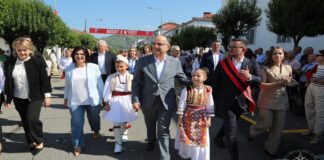 Presidenti Begaj merr pjesë në eventin “Gusht e n’Fest” në Gramsh: Të promovojmë zejet dhe punimet artizane