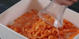 Tetë kombinime të çuditshme ushqimesh që do t’ju pëlqejnë