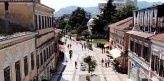 Turistët e huaj zgjedhin sitet kulturore dhe plazhet e Velipojës, Rama: Zojës Shkodër po i ndrit nuri