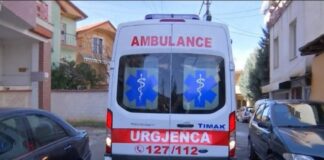 Aksident në autostradën Elbasan-Tiranë/ 24-vjeçari humb kontrollin e mjetit, përfundon në spital
