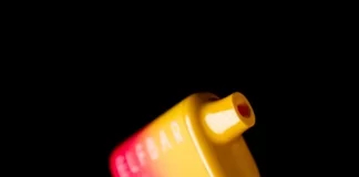 Franca planifikon t’i ndalojë cigaret elektrike njëpërdorimshe