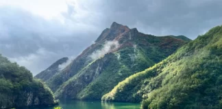 Financial Times: “Një shkretëtirë Himalaje”, peizazhet e egra të Shqipërisë, destinacioni i shumë turistëve
