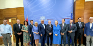 Denaj me delegacionin e Senatit çek: Bashkëpunim në bujqësi dhe agroturizëm