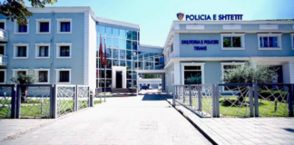 Operacion antidroge në Tiranë, shkatërrohet rrjeti shpërndarës i drogës me mbi 100 persona