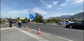 Aksident me vdekje/ E përplas furgoni, ndërron jetë kalimtarja