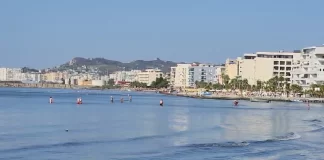 Plazh në Tetor! Moti i ngrohtë shfrytëzohet nga durrsakët