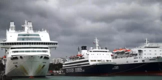 Moti i keq, anulohen përkohësisht lundrimet nga Durrësi drejt Barit dhe anasjelltas