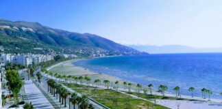 Turizmi i vjeshtës! Prenotimet dhe plazhi vazhdojnë në Vlorë