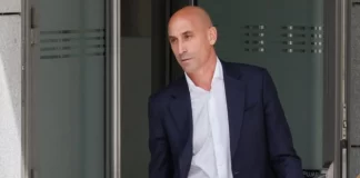 Luis Rubiales, ish-shefi i federatës së futbollit spanjoll përjashtohet për tre vite nga futbolli