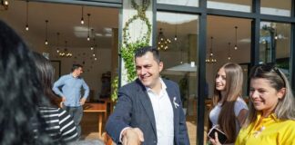 SENSIBILIZIM ÇDO DITË TË VITIT THIRRJE GRAVE DHE VAJZAVE PËR KONTROLL SHËNDETËSOR