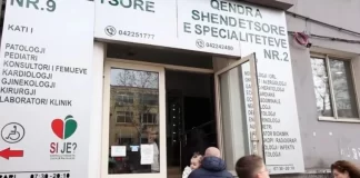 Ministrja e Shëndetësisë apel prindërve: Vaksinoni fëmijët, i mbron nga fruthi, rubeola dhe shytat