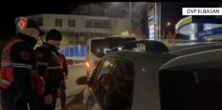 Elbasan/”Tempulli 2″, vihen në pranga 4 shtetas