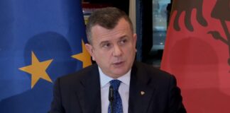 Ministri i Brendshëm Balla në analizën e Drejtorisë së Policisë, Qarku Elbasan.