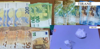 Shiste kokainë, vihet në pranga 43-vjeçari në Sauk/ Gjatë kontrollit në makinë iu gjetën mijëra euro