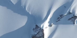 Shkencëtarët shpjegojnë origjinën e ‘piramidës’ së zbuluar në Antarktidë (fotot)