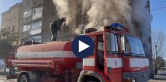 Flakë dhe tym! Zbardhen pamjet nga incidenti, Policia evakuon banorët e pallatit