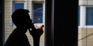 “Nuk shijova dot familjen”/ Intervista me një përdorues droge për 20 vite me radhë: Rashë tre herë në burg, kur ngela pa para për të blerë kokainë…