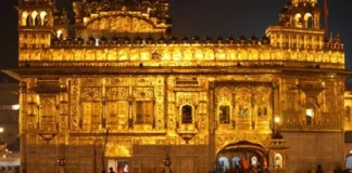 Njihuni me tempullin e shenjtë indian me 1 ton flori ku fëmijët nuk qajnë kurrë! Ajo që tërheq vëmendjen është…