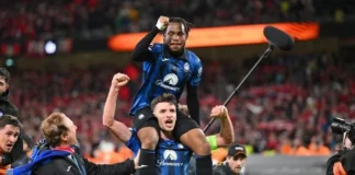 “A do mbash mëkatin”?! Mes gjakut dhe luleve të bardha, mesazhi i Bes Kallakut për Xhensila Myrtezajn në këngën e re