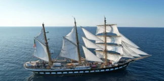 Anija “Palinuro” e marinës ushtarake italiane hap dyert për publikun këtë fundkorriku