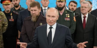 Gati të luftojnë Ukrainën! Putin fut në lojë çeçenët: Për sa kohë që ne kemi burra si ju, jemi të pathyeshëm