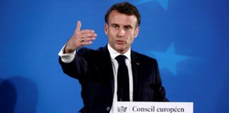 Macron naiv? Shtypi gjerman: Loja e Vuçiç-it me Perëndimin po funksionon