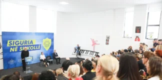 Siguria në shkolla, Rama: Oficeri duhet të jetë syri dhe veshi i prindërve, kanë mision të njohin çdo nxënës