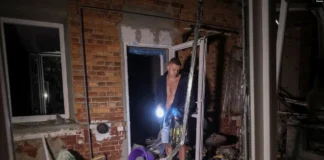 Një djalë 12-vjeçar dhe dy persona të tjerë vdesin nga sulmet ruse në Ukrainë