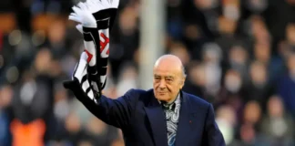 “Presidenti pëlqente vajzat e reja dhe bionde”, rregulli i çuditshëm në skuadrën angleze: Futbollistet nuk lejoheshin të qëndronin vetëm me pronarin e klubit