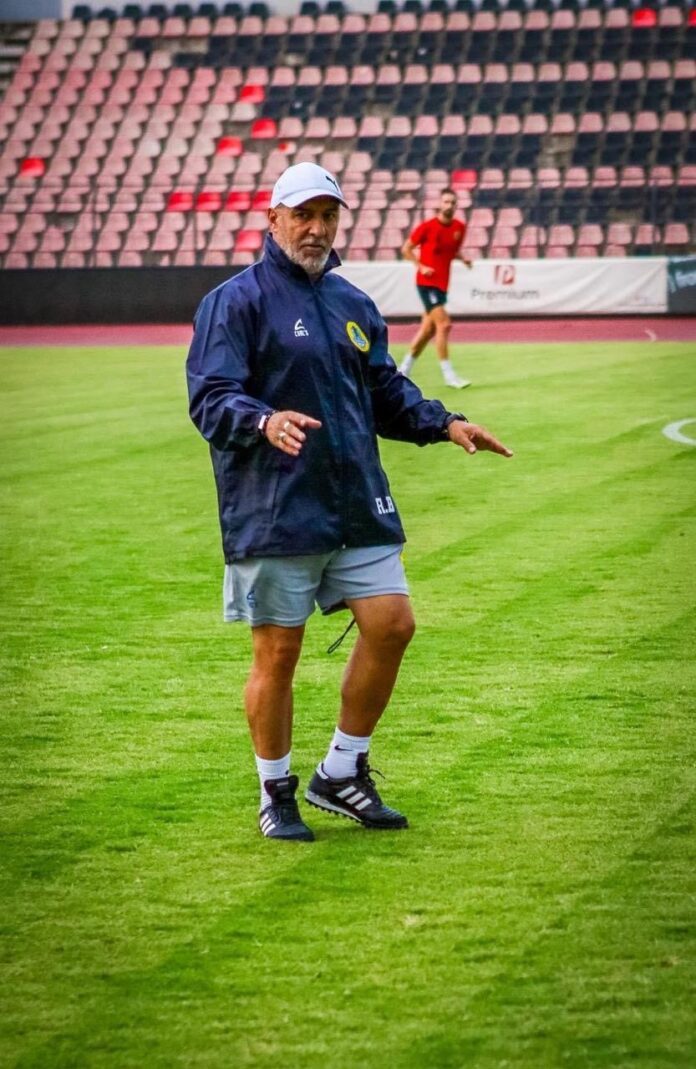 6ca30277-012c-4a41-b6e6-0cd0adaa029f