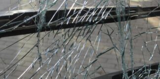 Përmbyset autobusi, të paktën 12 të vdekur dhe 13 të plagosur