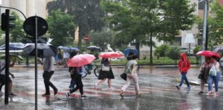 Rrebeshi shiu dhe stuhi, parashikimi i motit për sot