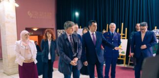 Elbasan,fushatë ndërgjegjësuese kundër armëmbajtjes, Llatja: Angazhim për një mjedis të sigurt(FOTO)