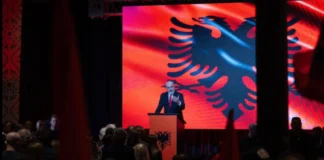 Rama ndan videon nga Selaniku: Mikpritja e shqiptarëve dje, frymëzim kuq e zi për të gjithë