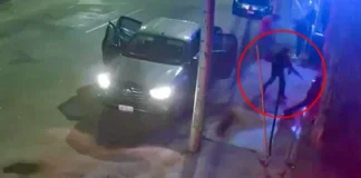 VIDEO/ Pamje të rënda! Katër persona qëllojnë me breshëri në një lokal në Meksikë, raportohet për 10 viktima