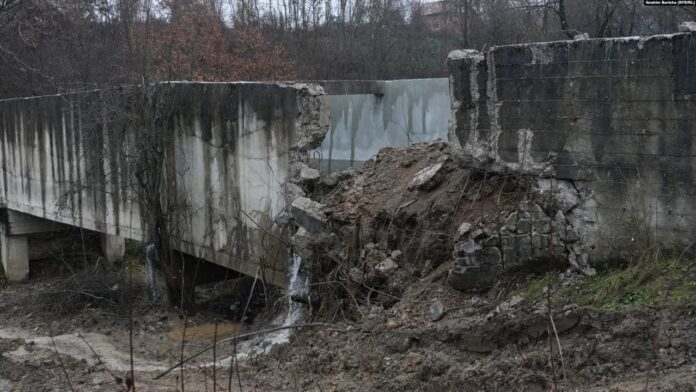 98741def-77cc-4753-966f-30d715d80f64_w1597_n_r1_st_s_sd