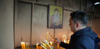 Elbasani në frymën e Krishtlindjes: Kryetari i Bashkisë Gledian Llatja viziton komunitetet fetare me mesazhe paqeje dhe harmoni për qytetarët