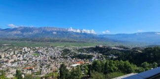 Temperatura -3, por diell/ Parashikimi i motit, kthjellime dhe vranësira të pakta