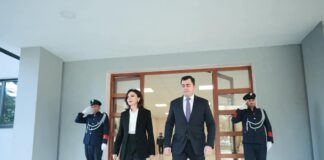 Elbasan/Programi “Kuvendojmë për Shqipërinë”, Spiropali takim me kryebashkiakun e Elbasanit Z.Llatja