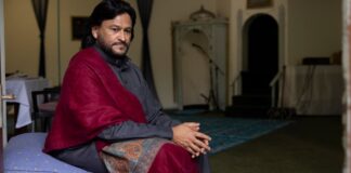 Vritet imami i parë i shpallur gay në botë! Muhsin Hendricks u qëllua për vdekje nga persona të maskuar