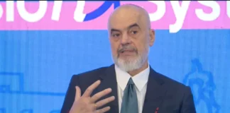 “Para fushate, premtojnë gjëra imagjinare”, Rama ironizon opozitën, flet për pensionet: Do vijojmë me dy bonuset, por do rindërhyjmë në sistem