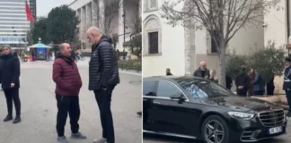 Pas përfundimit të vizitës në Bashkinë e Tiranës, Rama ndalohet nga qytetari, i shpreh problemet me hipotekën