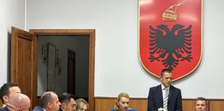 Jep dorëheqjen prefekti i Elbasanit, Ali Mysliu!