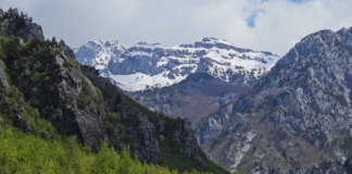 Reshje shiu të dobëta, si parashikohet moti për këtë të martë