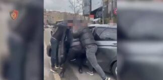 Tentoi të shiste armë zjarri, vihet në pranga 26-vjeçari! Arrestohet edhe bashkëpunëtori 37-vjeçar