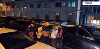 Aksion’ antidrogë gjatë natës në Tiranë! Dhjetëra persona të arrestuar